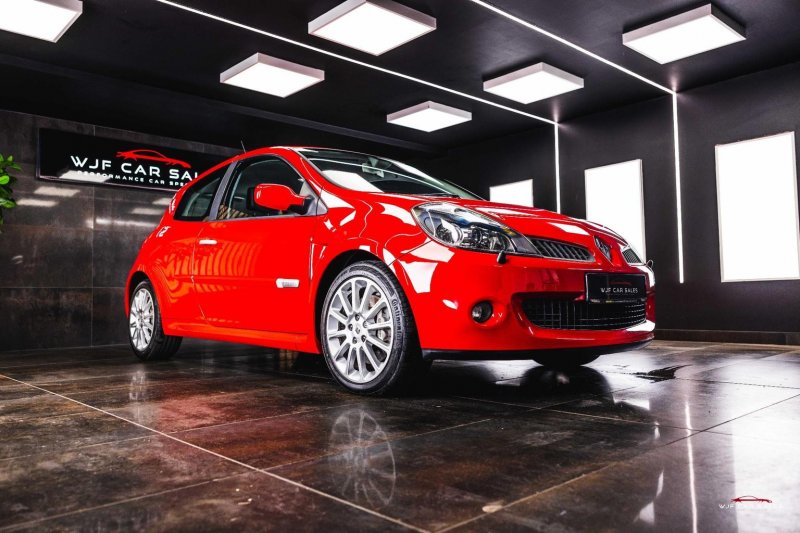 RENAULT CLIO