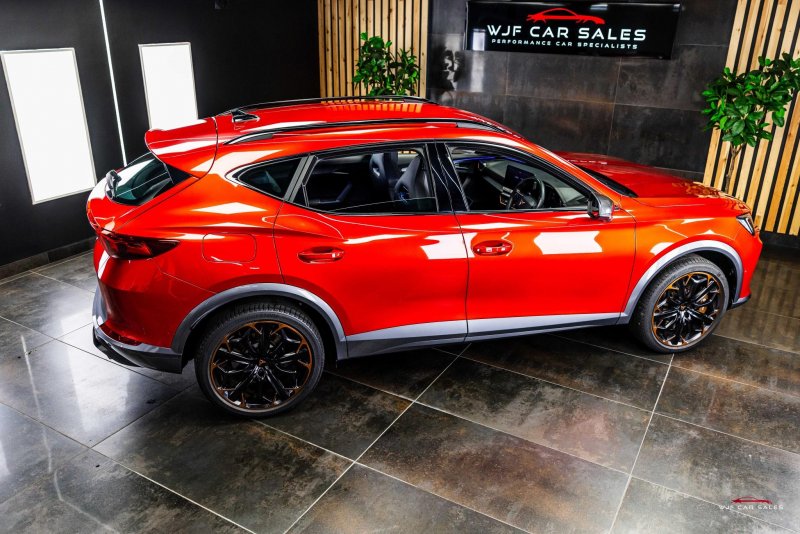 CUPRA FORMENTOR