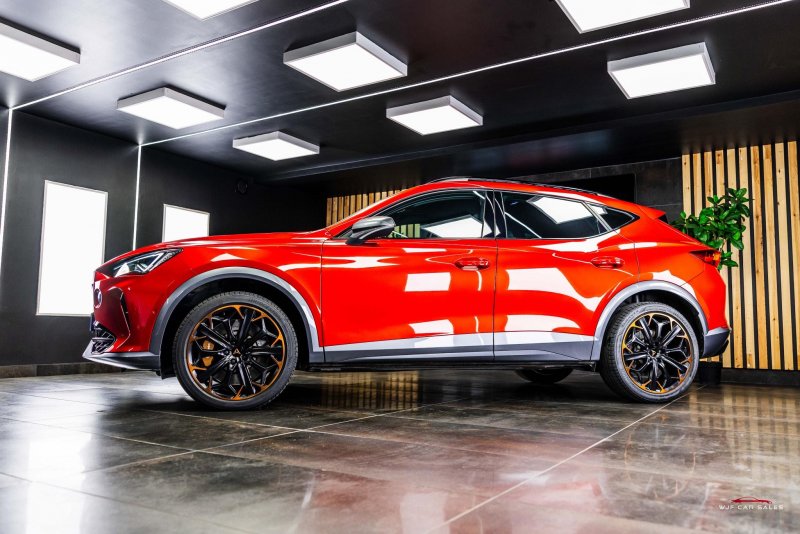 CUPRA FORMENTOR