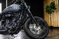 HARLEY-DAVIDSON Sportster