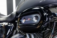 HARLEY-DAVIDSON Sportster
