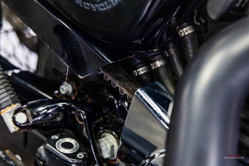 HARLEY-DAVIDSON Sportster