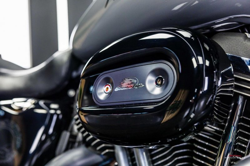 HARLEY-DAVIDSON Sportster