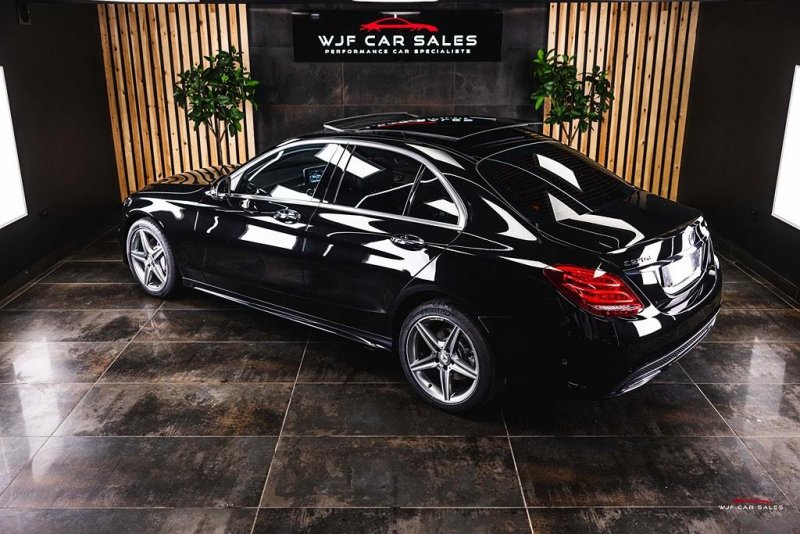 MERCEDES-BENZ C CLASS