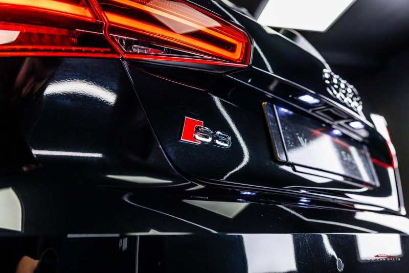 AUDI S3
