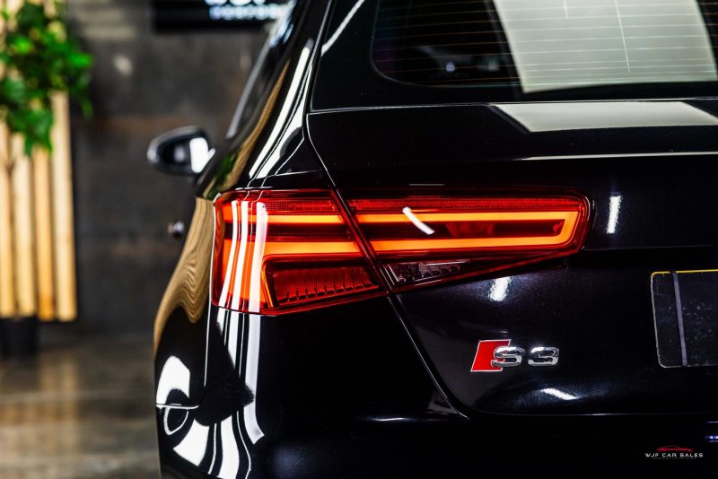 AUDI S3