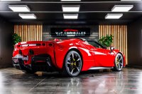 FERRARI SF90 STRADALE