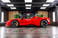 FERRARI SF90 STRADALE