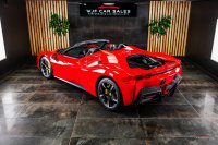 FERRARI SF90 STRADALE