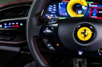 FERRARI SF90 STRADALE