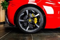 FERRARI SF90 STRADALE