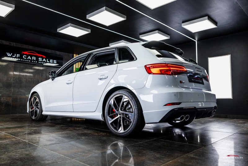 AUDI S3