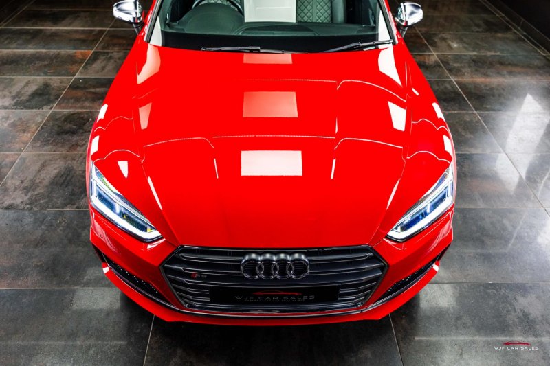 AUDI S5