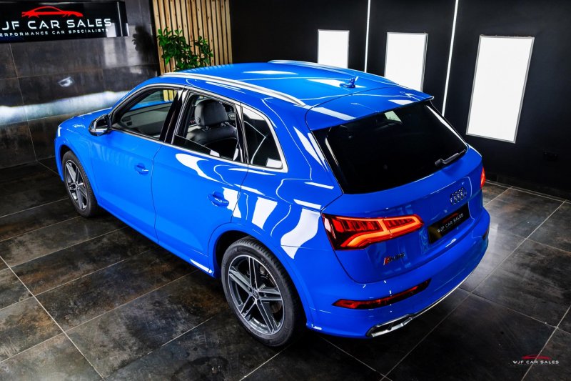 AUDI SQ5