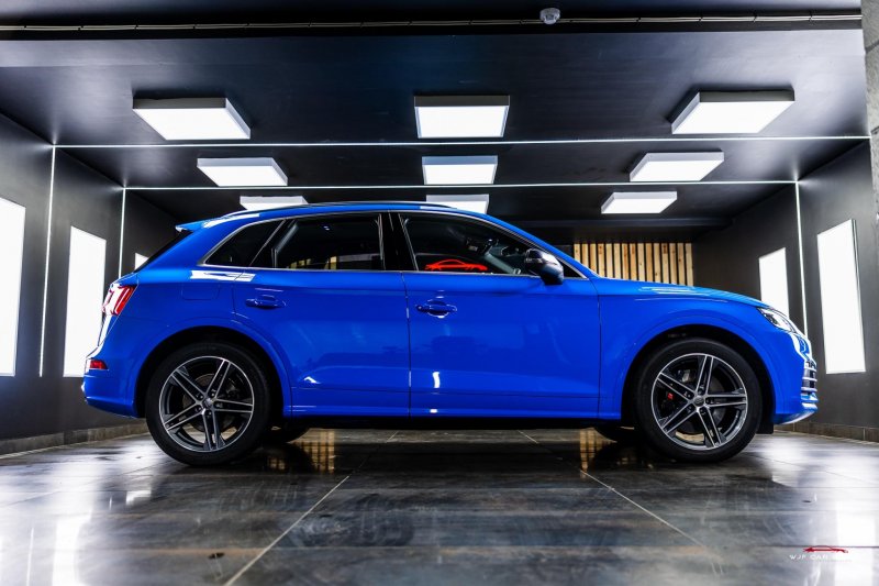 AUDI SQ5