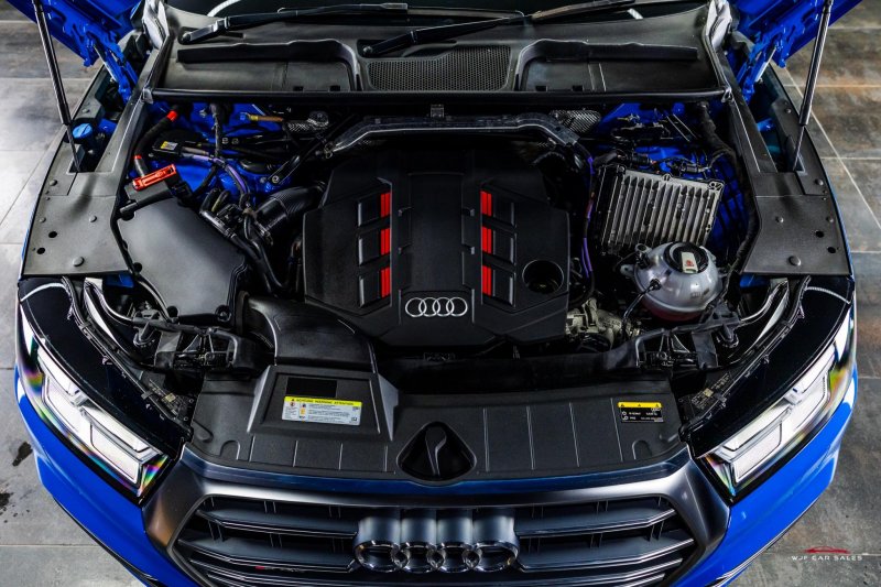 AUDI SQ5