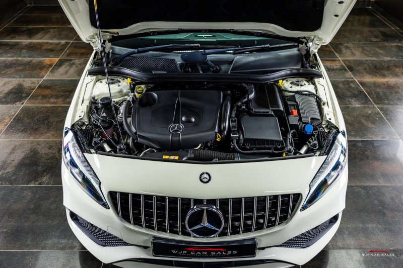 MERCEDES-BENZ A CLASS