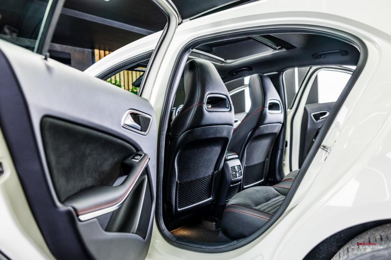 MERCEDES-BENZ A CLASS