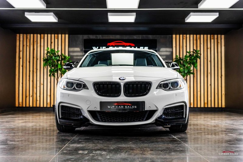 BMW 2 SERIES