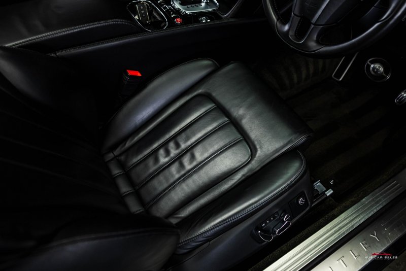 BENTLEY CONTINENTAL