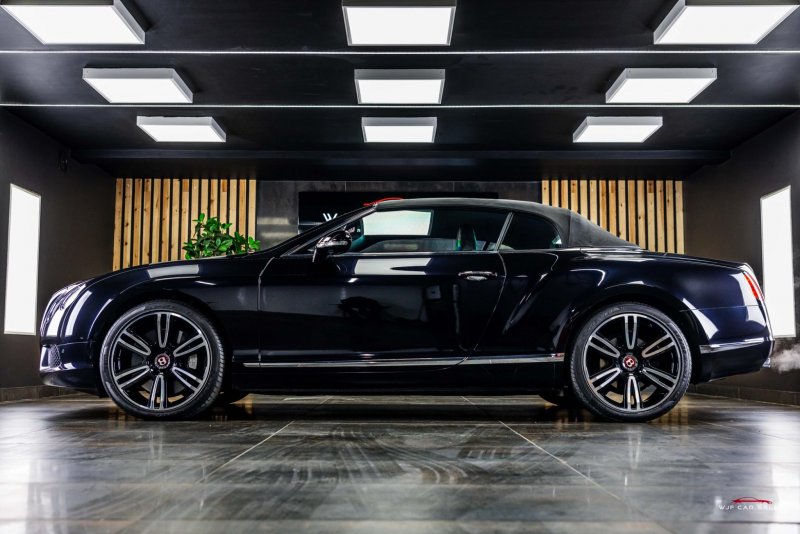 BENTLEY CONTINENTAL