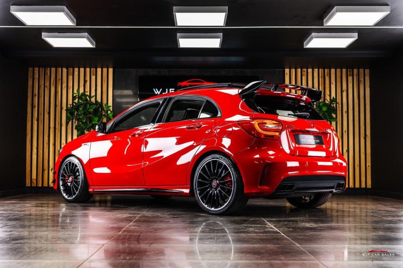 MERCEDES-BENZ A CLASS
