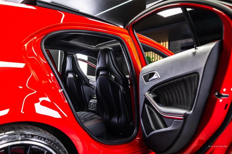 MERCEDES-BENZ A CLASS