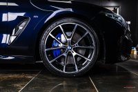 BMW 8 SERIES