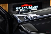 BMW 8 SERIES