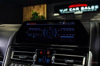 BMW 8 SERIES