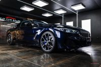 BMW 8 SERIES