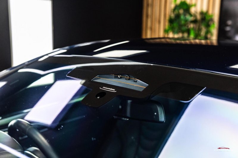 BMW 8 SERIES
