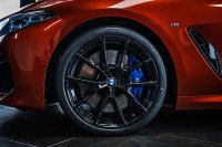 BMW 8 SERIES