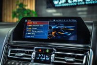 BMW 8 SERIES