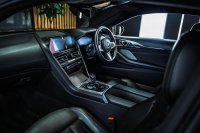 BMW 8 SERIES