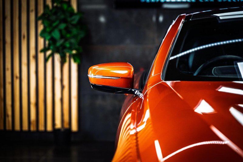 BMW 8 SERIES