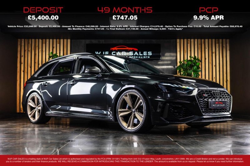 AUDI RS4