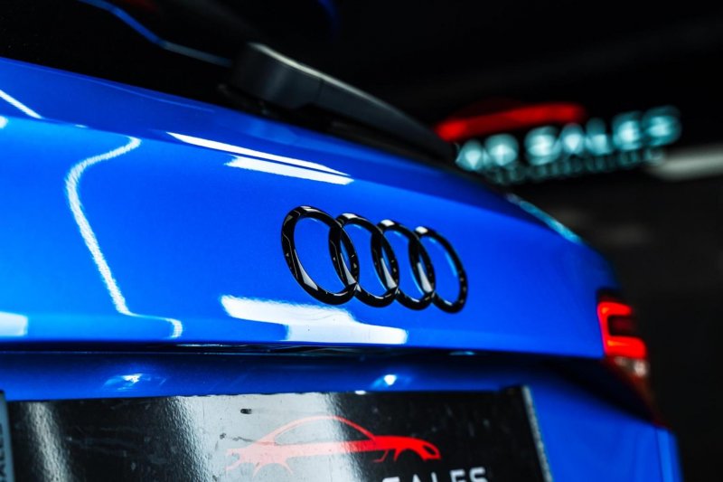 AUDI RS3