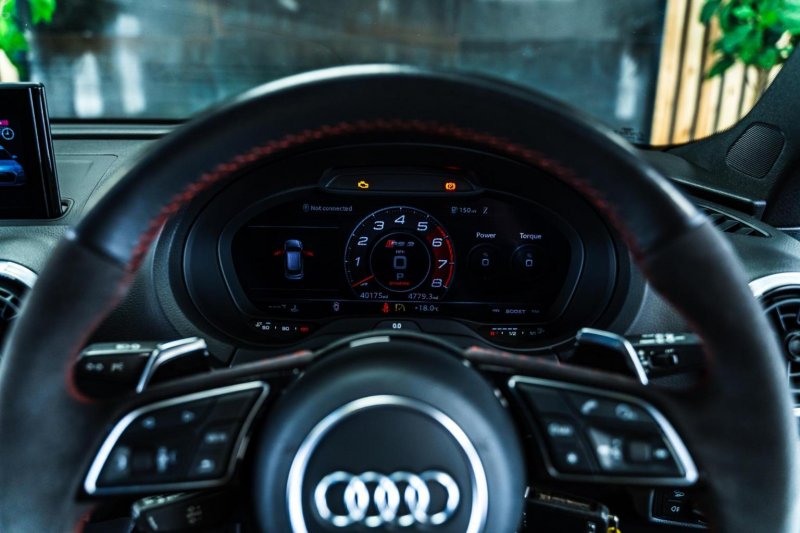 AUDI RS3