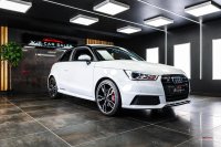 AUDI S1